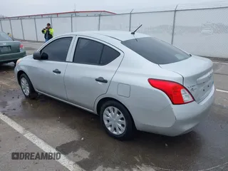 2014 Nissan Versa SV with VIN 3N1CN7APXEL860715, listed as a IAAI auction lot 41492046 with 95,758 mi miles and . Bid and sale history available at DreamBid. Image 3.
