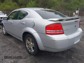 2010 Dodge Avenger R/T with VIN 1B3CC5FB2AN176824, listed as a IAAI auction lot 42201641 with 190,036 mi miles and . Bid and sale history available at DreamBid. Image 3.