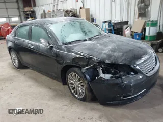 2012 Chrysler 200 Limited with VIN 1C3CCBCGXCN327154, listed as a IAAI auction lot 41330548 with 135,539 mi miles. Bid and sale history available at carsss.com. Image 1.