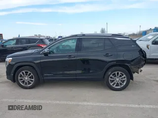 2022 GMC Terrain SLT with VIN 3GKALPEV8NL210997, listed as a IAAI auction lot 41678913 with 66,401 mi miles. Bid and sale history available at carsss.com. Image 15.
