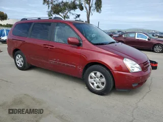 2008 Kia Sedona LX with VIN KNDMB233686218479, listed as a Copart auction lot 50228685 with 200,945 mi miles and Salvage Title. Bid and sale history available at carsss.com. Image 4.