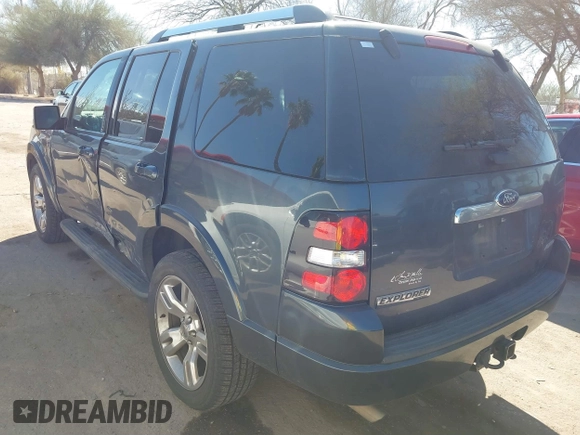 2010 Ford Explorer Limited z VIN 1FMEU8F83AUB15512, wystawiony jako IAAI lot #41644024 z przebiegiem 179 883 mil mil oraz . Historia ofert i sprzedaży dostępna na DreamBid. Obrazek 3.