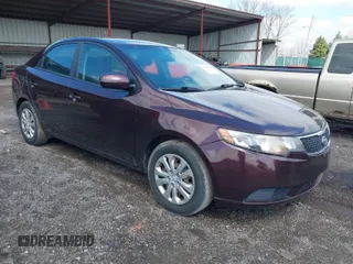 2011 Kia Forte EX with VIN KNAFU4A24B5457273, listed as a IAAI auction lot 41918785 with 172,687 mi miles. Bid and sale history available at carsss.com. Image 1.