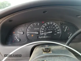 2002 Ford Ranger XL Fleet with VIN 1FTYR44U52PA71654, listed as a Copart auction lot 61395215 with 193,722 mi miles and Salvage title. Bid and sale history available at DreamBid. Image 9.