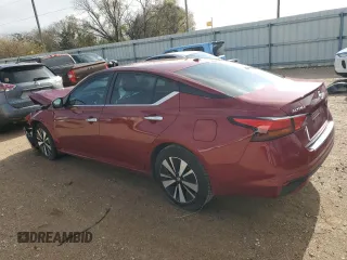 2022 Nissan Altima 2.5 SV with VIN 1N4BL4DV8NN391413, listed as a Copart auction lot 83347234 with 39,935 mi miles and Salvage Title. Bid and sale history available at carsss.com. Image 2.