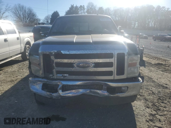 2008 Ford F-250 XL с VIN 1FTSW21R98EC58290, выставлен на аукционе Copart как лот 42541425 с пробегом 164 030 миль миль и Списание • Salvage title. История ставок и продаж доступна на DreamBid. Изображение 5.