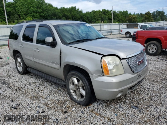 2007 GMC Yukon SLE w/3SA with VIN 1GKFC13C77J256366, listed as a Copart auction lot 72216464 with 197,660 mi miles and Salvage Title. Bid and sale history available at carsss.com. Image 4.