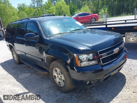 2011 Chevrolet Suburban LT with VIN 1GNSCJE09BR319675, listed as a IAAI auction lot 41966225 with 294,335 mi miles. Bid and sale history available at carsss.com. Image 1.