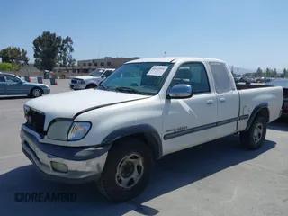 2000 Toyota Tundra SR5 with VIN 5TBRT341XYS089919, listed as a IAAI auction lot 42214956 with 357,048 mi miles and . Bid and sale history available at DreamBid. Image 6.