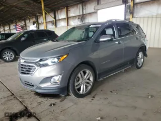2018 Chevrolet Equinox Premier with VIN 3GNAXWEX1JS631219, listed as a Copart auction lot 50366685 with 104,403 mi miles and Salvage Title. Bid and sale history available at carsss.com. Image 1.