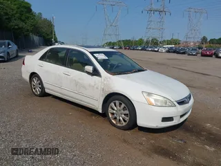 2006 Honda Accord EX-L z VIN 1HGCM66526A056825, wystawiony jako IAAI lot #42418444 z przebiegiem 213 088 mil mil oraz . Historia ofert i sprzedaży dostępna na DreamBid. Obrazek 1.