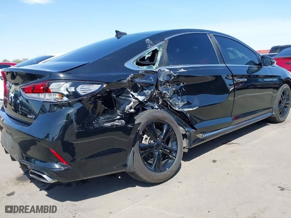 2019 Hyundai Sonata Sport with VIN 5NPE34AF2KH792374, listed as a IAAI auction lot 41987740 with 77,209 mi miles. Bid and sale history available at carsss.com. Image 6.