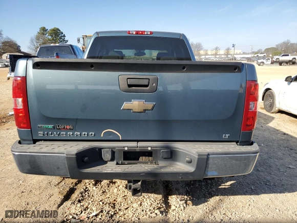 2010 Chevrolet Silverado 1500 LT with VIN 3GCRCSE08AG235827, listed as a Copart auction lot 46682415 with 152,788 mi miles and Salvage Title. Bid and sale history available at carsss.com. Image 6.