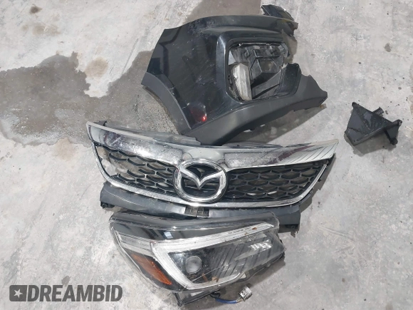 2012 Mazda CX-9 Touring with VIN JM3TB2CA7C0345853, listed as a IAAI auction lot 41519210 with 111,895 mi miles. Bid and sale history available at carsss.com. Image 12.