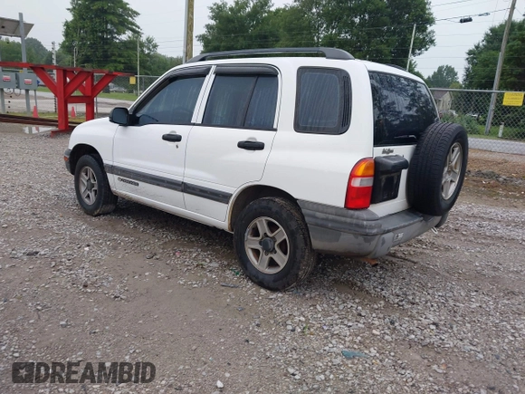 2004 Chevrolet Tracker z VIN 2CNBE134946916733, wystawiony jako IAAI lot #42436659 z przebiegiem 252 417 mil mil oraz . Historia ofert i sprzedaży dostępna na DreamBid. Obrazek 3.