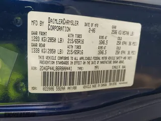 2006 Dodge Grand Caravan SXT with VIN 2D4GP44L86R800441, listed as a IAAI auction lot 41799953 with 181,462 mi miles. Bid and sale history available at carsss.com. Image 9.