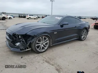 2021 Ford Mustang GT with VIN 1FA6P8CF1M5155711, listed as a Copart auction lot 55464725 with 38,472 mi miles and Salvage title. Bid and sale history available at DreamBid. Image 1.