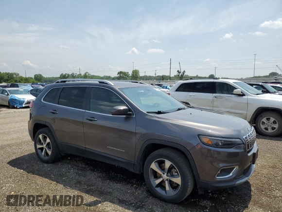 2019 Jeep Cherokee Limited z VIN 1C4PJMDX1KD331241, wystawiony jako Copart lot #60547875 z przebiegiem 139 004 mil mil oraz Czysty tytuł • Clean title. Historia ofert i sprzedaży dostępna na DreamBid. Obrazek 4.