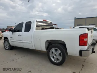 2012 Chevrolet Silverado 1500 LT with VIN 1GCRCSE08CZ128098, listed as a Copart auction lot 50542005 with 137,196 mi miles and Salvage Title. Bid and sale history available at carsss.com. Image 2.