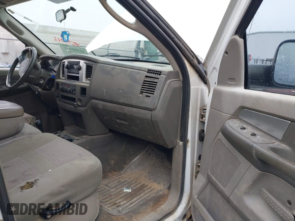 2007 Dodge Ram 2500 SLT with VIN 1D7KS28C67J525121, listed as a IAAI auction lot 41591016 with 224,865 mi miles. Bid and sale history available at carsss.com. Image 5.