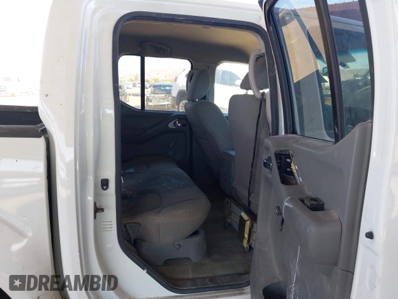 2016 Nissan Frontier S z VIN 1N6AD0ER3GN702906, wystawiony jako IAAI lot #42563222 z przebiegiem 128 053 mil mil oraz . Historia ofert i sprzedaży dostępna na DreamBid. Obrazek 8.
