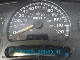 2003 Chevrolet Tahoe Z71 with VIN 1GNEK13Z43R155495, listed as a IAAI auction lot 42029728 with 393,493 mi miles. Bid and sale history available at carsss.com. Image 7.