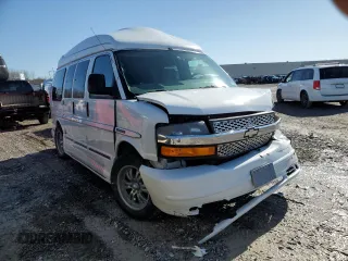 2005 Chevrolet Express Cargo Van YF7 Upfitter with VIN 1GBFG15TX51212747, listed as a Copart auction lot 49425925 with 74,685 mi miles and Salvage Title. Bid and sale history available at carsss.com. Image 4.