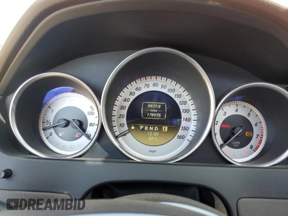 2012 Mercedes-Benz C 250 с VIN WDDGJ4HB9CF787885, выставлен на аукционе Copart как лот 51003725 с пробегом 178 975 миль миль и Списание • Salvage title. История ставок и продаж доступна на DreamBid. Изображение 9.
