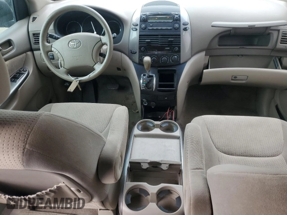2010 Toyota Sienna CE with VIN 5TDKK4CC3AS340287, listed as a Copart auction lot 55134155 with 188,394 mi miles and Salvage Title. Bid and sale history available at DreamBid. Image 8.