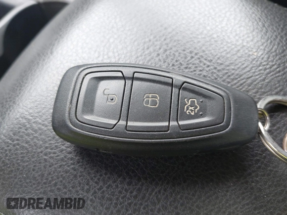 2012 Ford Focus Titanium с VIN 1FAHP3J28CL381248, выставлен на аукционе IAAI как лот 39731691 с пробегом 123 720 миль миль и . История ставок и продаж доступна на DreamBid. Изображение 11.