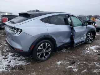 2022 Ford Mustang Mach-E Premium z VIN 3FMTK3SU4NMA55947, wystawiony jako Copart lot #86109474 z przebiegiem Nie podano mil oraz Szkoda całkowita • Salvage title. Historia ofert i sprzedaży dostępna na DreamBid. Obrazek 3.