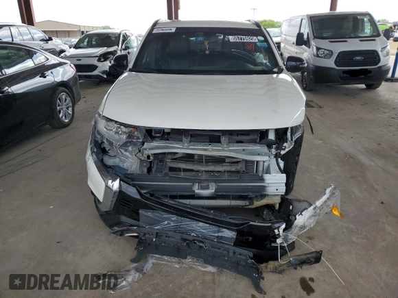 2020 Mitsubishi Outlander SE with VIN JA4AD3A30LZ039104, listed as a Copart auction lot 55775925 with Not provided miles and Clean title. Bid and sale history available at DreamBid. Image 5.