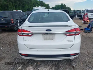 2018 Ford Fusion Titanium with VIN 3FA6P0RU9JR206923, listed as a IAAI auction lot 42522204 with Not provided miles and . Bid and sale history available at DreamBid. Image 16.