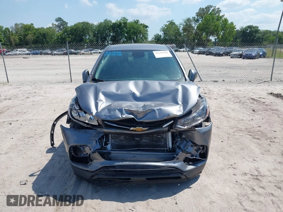 2020 Chevrolet Trax LS z VIN 3GNCJKSB0LL317005, wystawiony jako IAAI lot #39249708 z przebiegiem 59 860 mil mil oraz . Historia ofert i sprzedaży dostępna na DreamBid. Obrazek 6.