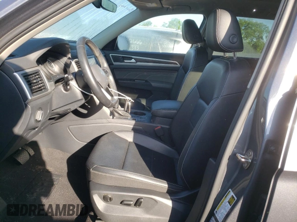 2021 Volkswagen Atlas SE with VIN 1V2JP2CA2MC559861, listed as a Copart auction lot 55724125 with 44,041 mi miles and Salvage title. Bid and sale history available at DreamBid. Image 7.