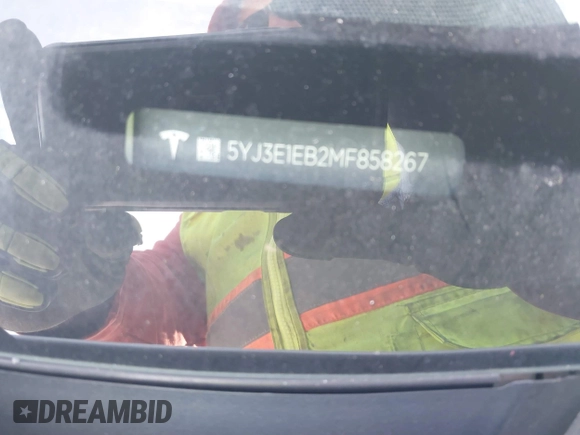 2021 Tesla Model 3 Long Range with VIN 5YJ3E1EB2MF858267, listed as a IAAI auction lot 41782360 with 79,671 mi miles and . Bid and sale history available at DreamBid. Image 19.