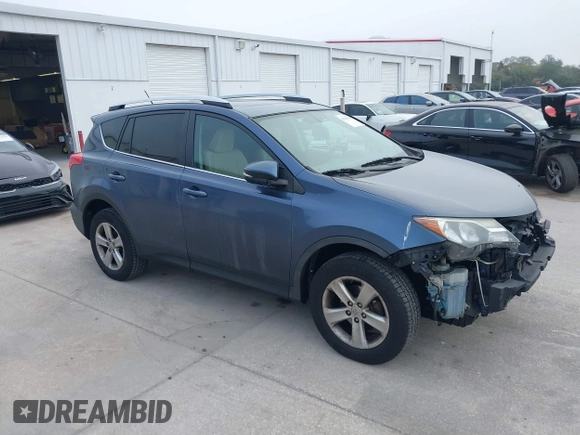 2013 Toyota RAV4 XLE with VIN 2T3RFREV7DW113833, listed as a IAAI auction lot 41545018 with 189,080 mi miles. Bid and sale history available at carsss.com. Image 1.
