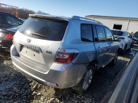 2010 Toyota Highlander Hybrid with VIN JTEBW3EH2A2048012, listed as a Copart auction lot 84794894 with 125,346 mi miles and Salvage Title. Bid and sale history available at carsss.com. Image 3.