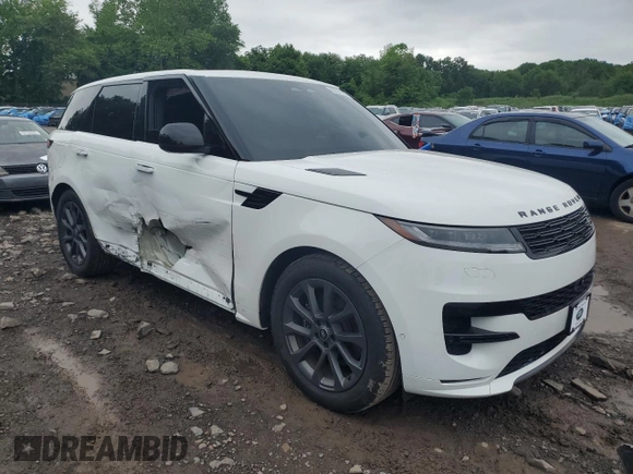 2024 Land Rover Range Rover Sport Dynamic SE with VIN SAL1L9FU9RA402920, listed as a Copart auction lot 60527035 with 26,505 mi miles and Salvage title. Bid and sale history available at DreamBid. Image 4.