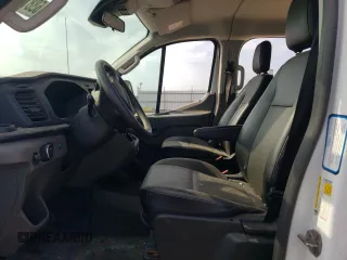 2020 Ford Transit Passenger XL with VIN 1FBAX2Y82LKB21874, listed as a Copart auction lot 68872314 with 18,200 mi miles and Salvage Title. Bid and sale history available at DreamBid. Image 7.