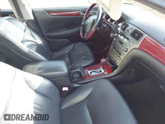 2004 Lexus ES 350 with VIN JTHBA30G545040425, listed as a IAAI auction lot 42142301 with Not Provided miles and . Bid and sale history available at DreamBid. Image 5.