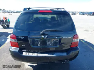 2006 Toyota Highlander with VIN JTEGP21A560111287, listed as a IAAI auction lot 41392554 with 171,024 mi miles. Bid and sale history available at carsss.com. Image 17.