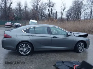2019 Buick Regal Essence with VIN W04GP6SX3K1011704, listed as a IAAI auction lot 41028797 with 32,733 mi miles and . Bid and sale history available at DreamBid. Image 14.