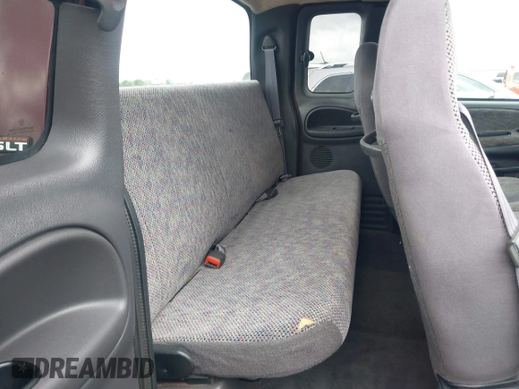 2001 Dodge 1500 with VIN 3B7HF13Z11M263503, listed as a IAAI auction lot 41997728 with 169,427 mi miles. Bid and sale history available at carsss.com. Image 8.
