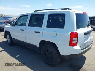 2014 Jeep Patriot Sport with VIN 1C4NJPBB1ED730204, listed as a IAAI auction lot 42498489 with 118,037 mi miles and . Bid and sale history available at DreamBid. Image 3.