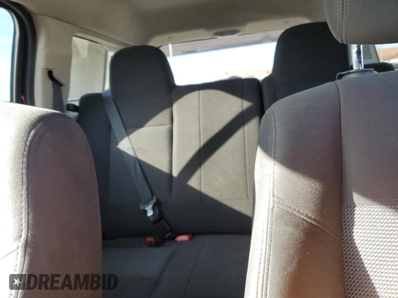 2015 Jeep Patriot Altitude z VIN 1C4NJRBB4FD317433, wystawiony jako Copart lot #50703555 z przebiegiem 109 650 mil mil oraz Nie do naprawy • Non repairable. Historia ofert i sprzedaży dostępna na DreamBid. Obrazek 10.