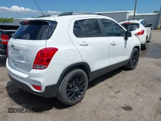 2021 Chevrolet Trax LT with VIN KL7CJLSB7MB360173, listed as a IAAI auction lot 42123356 with 106,102 mi miles and . Bid and sale history available at DreamBid. Image 4.