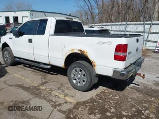 2005 Ford F-150 XLT with VIN 1FTPX14565FA16133, listed as a IAAI auction lot 41782812 with 191,448 mi miles. Bid and sale history available at carsss.com. Image 3.