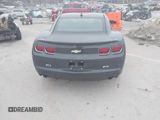 2012 Chevrolet Camaro 2LS z VIN 2G1FA1E34C9163205, wystawiony jako IAAI lot #41395889 z przebiegiem 40 765 mil mil oraz . Historia ofert i sprzedaży dostępna na DreamBid. Obrazek 16.
