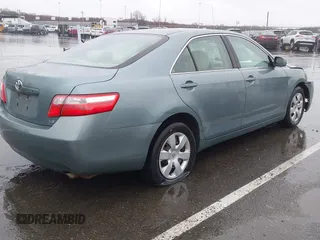 2007 Toyota Camry CE with VIN 4T1BE46K97U699024, listed as a IAAI auction lot 41811098 with 97,560 mi miles and . Bid and sale history available at DreamBid. Image 4.